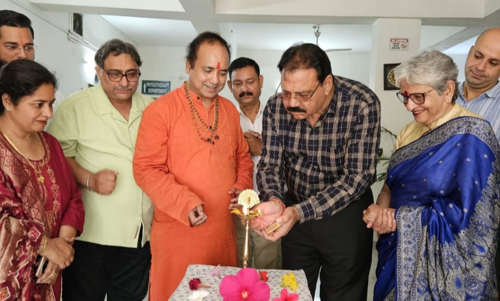 Health camp organized by Manveer Kaur Charitable Trust