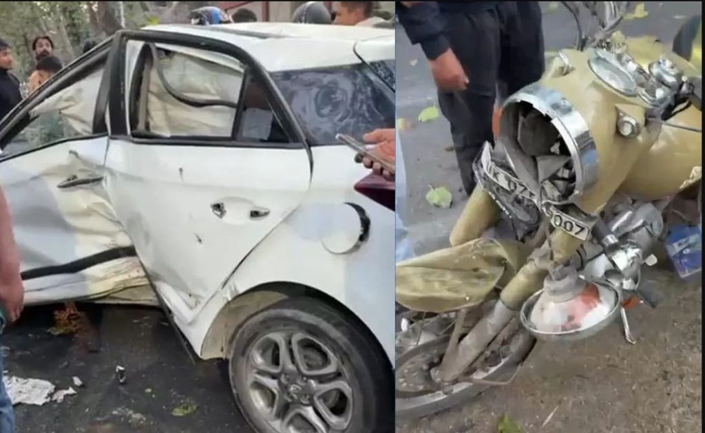 ओएनजीसी चौक पर हुए हादसे में कार चालक तीन युवतियां व बुलेट चालक घायल, हुई  कार और बुलेट की टक्कर