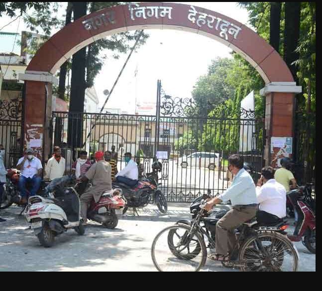 महापौर और 100 पार्षदों के पद एवं गोपनीयता की शपथ लेंगे आज,मुख्यमंत्री समेत वीवीआइपी गेस्ट रहेंगे मौजूद
