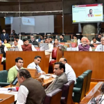 हरियाणा में विधायकों को फ्लैट और कार खरीदने के लिए सरकार से एक करोड़ रुपये तक का मिलेगा लोन,विधायकों की हो गई मौज