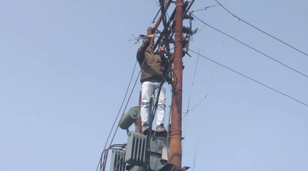 बिजली चोरी रोकने एवं राजस्व वसूली बढ़ाने के लिए सीएम धामी ने जारी किए निर्देश