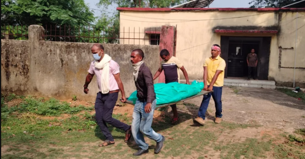 बोकारो में सुरक्षा बलों ने बड़ी कामयाबी हासिल की,आठ नक्सलियों को मार गिराया