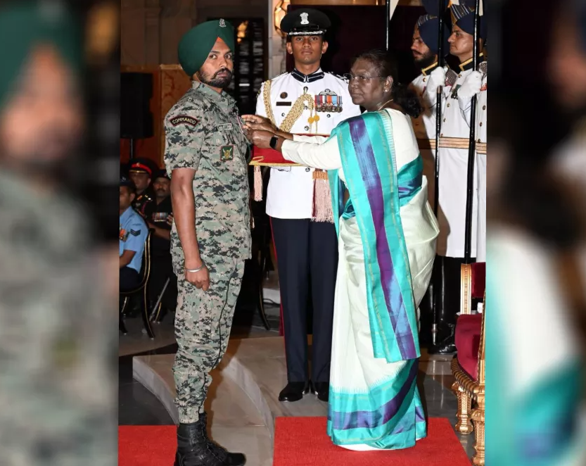 सीआरपीएफ जवान मलकीत सिंह को राष्ट्रपति ने शौर्य चक्र से किया सम्मानित,कई नक्सलियों उतारा था मौत के घाट