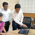 मतदान कार्मिकों का द्वितीय रेंडमाइजेशन संपन्न – Update Times