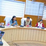 जिलाधिकारी ने डुप्लीकेसी रोकने के लिए आधार लिंक्ड डेटाबेस तैयार करने के दिए निर्देश