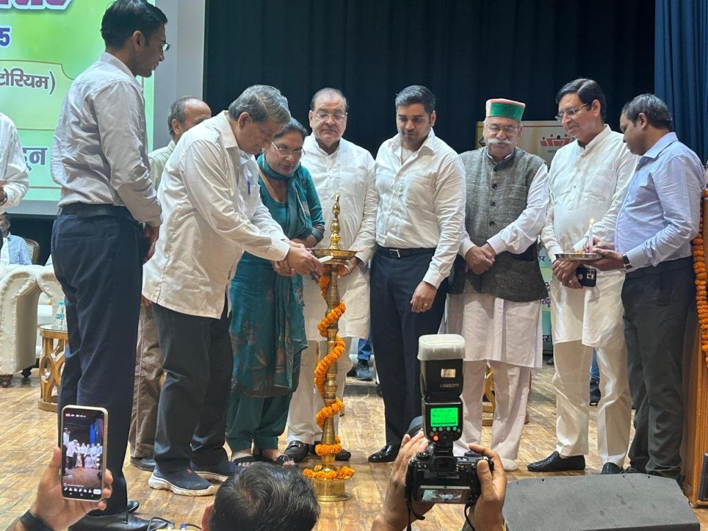 देहरादून- सुखविंदर कौर ने जिला पंचायत अध्यक्ष पद की ली शपथ, अभिषेक सिंह बने उपाध्यक्ष