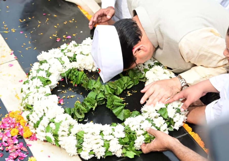 Chief Minister Pushkar Singh Dhami paid tribute to the Rampur Tiraha martyrs