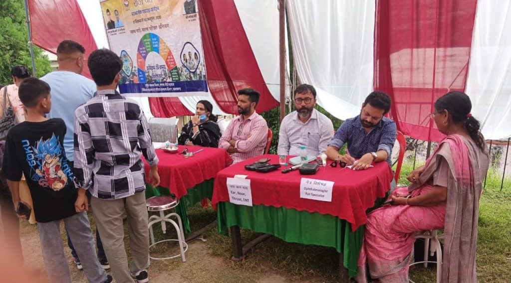 खिर्सू सीएचसी में लगा निशुल्क स्वास्थ्य शिविर