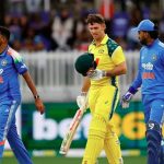 वनडे सीरीज के दूसरे मुकाबले में ऑस्ट्रेलिया ने भारत को दो विकेट से हराया