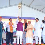 मुख्यमंत्री धामी ने किया शहीदों को श्रद्धासुमन अर्पित