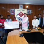 सड़क हादसों में मृत उपनल कर्मियों के परिजनों को सीएम धामी ने दी 50-50 लाख की सहायता राशि