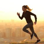 क्या अत्यधिक रनिंग करने से बढ़ सकता है कोलन कैंसर का रिस्क? जानिए क्या कहते हैं एक्सपर्ट्स