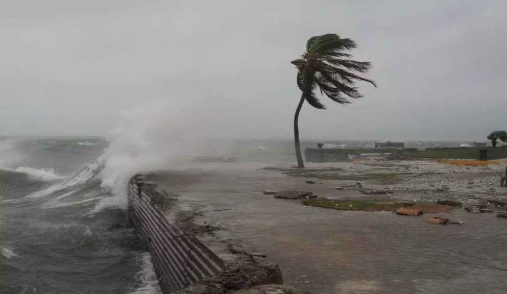 तूफान ‘मेलिसा’ की चपेट में क्यूबा, हैती और जमैका, कई लोगों की मौत