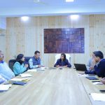 जिलाधिकारी ने सड़क सुरक्षा को लेकर दिए कड़े निर्देश