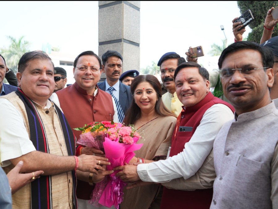 सीएम धामी ने रजत जयंती पर किया राज्य स्तरीय शहरी विकास सम्मेलन का शुभारम्भ